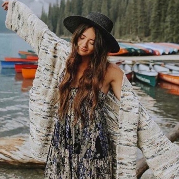 Anthropologie Sweaters - Anthropologie Chloe Knit Oversized Cardigan